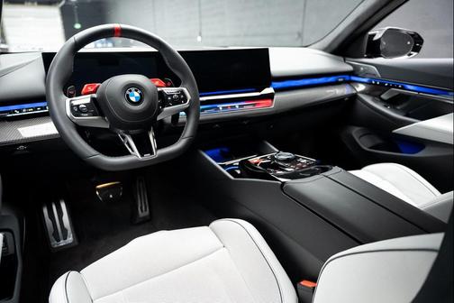 2025 BMW M5 Base