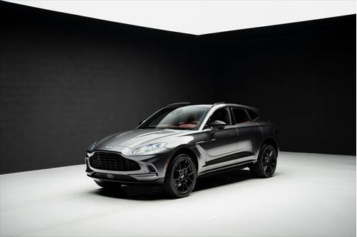 2021 Aston Martin DBX Base