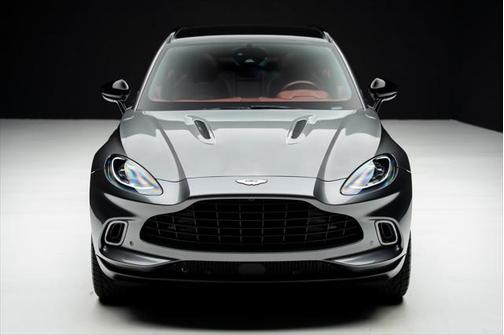 2021 Aston Martin DBX Base