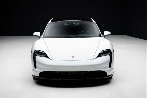 2022 Porsche Taycan Base