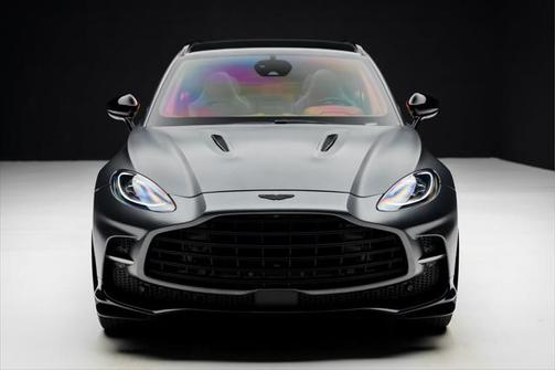 2023 Aston Martin DBX 707
