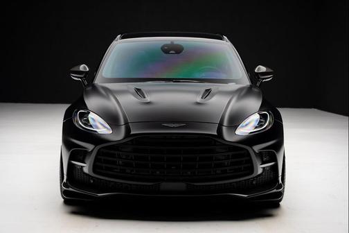2023 Aston Martin DBX 707