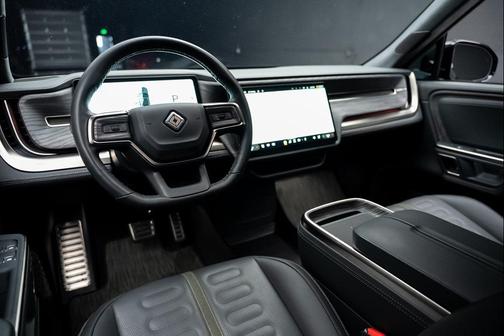 2023 Rivian R1T Adventure