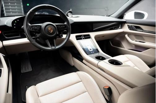 2022 Porsche Taycan 4S
