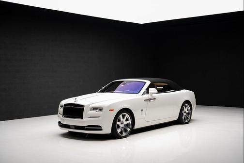 2016 Rolls-Royce Dawn Base
