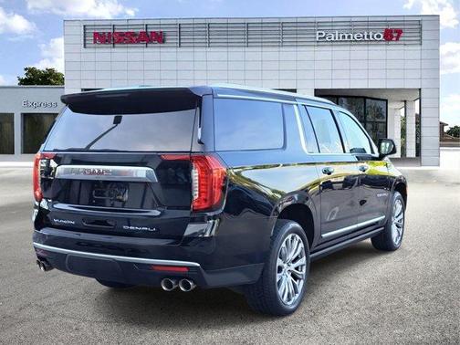 2022 GMC Yukon XL Denali