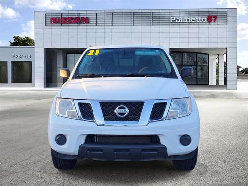 2021 Nissan Frontier SV