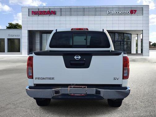 2021 Nissan Frontier SV