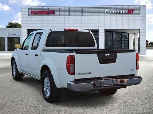 2021 Nissan Frontier SV