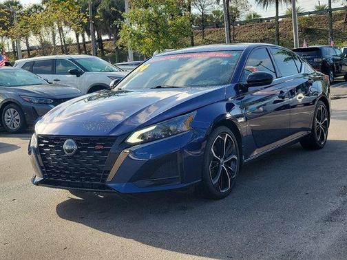 2024 Nissan Altima 2.5 SR