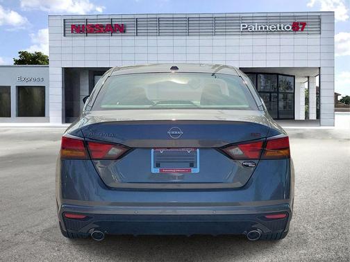 Gun Metallic 2026 Nissan Altima 2.5 SR