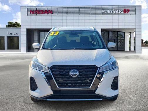 2023 Nissan Kicks SV