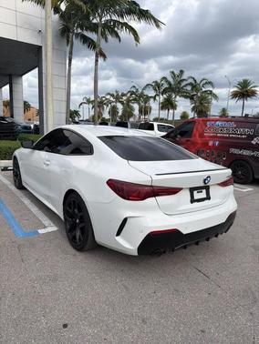 Alpine White 2025 BMW 430 i