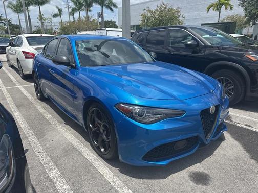 2019 Alfa Romeo Giulia Base