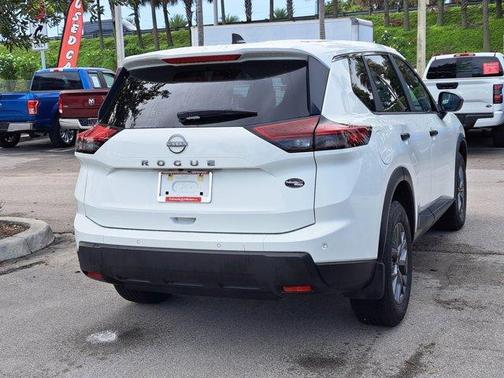 2025 Nissan Rogue S