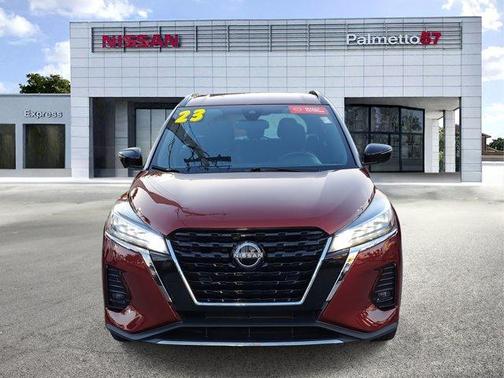2023 Nissan Kicks SR