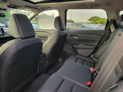 2026 Nissan Rogue DA