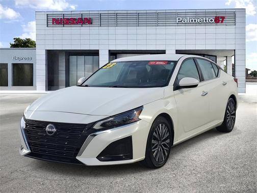 2023 Nissan Altima 2.5 SV