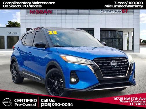 2 Tone Blue / Black 2023 Nissan Kicks SR