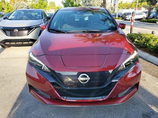 2024 Nissan Leaf SV PLUS