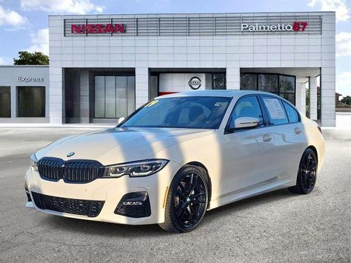 2019 BMW 330 i