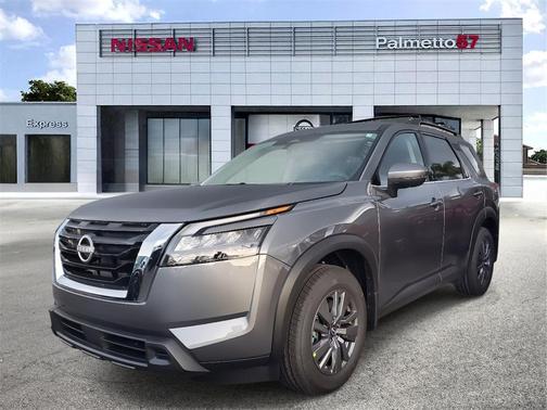 2025 Nissan Pathfinder SV