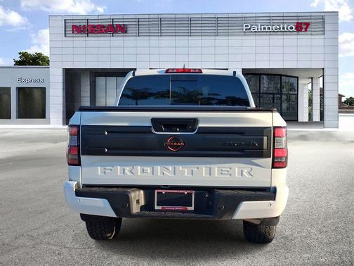 Glacier White 2025 Nissan Frontier PRO-4X