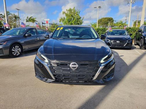 2025 Nissan Altima SV