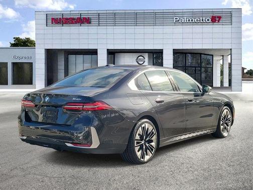 2025 BMW 540 i xDrive