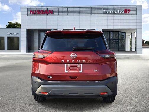 2022 Nissan Rogue SV