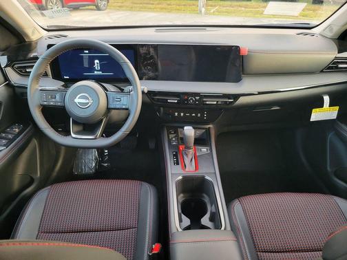 Gun Metallic 2026 Nissan Kicks SR