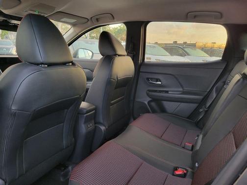 Gun Metallic 2026 Nissan Kicks SR