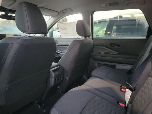 Scarlet Ember 2026 Nissan Pathfinder SV