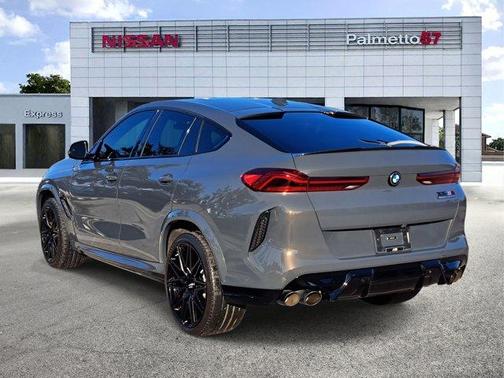 2025 BMW X6 M Base