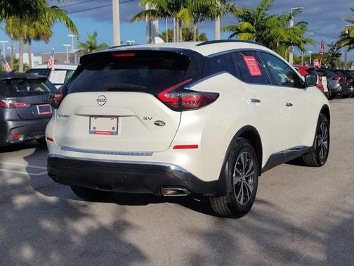 2024 Nissan Murano SV