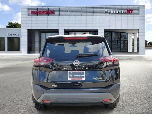 2022 Nissan Rogue SV