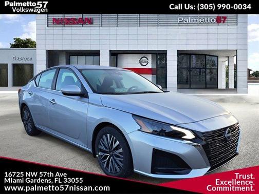 2025 Nissan Altima SV