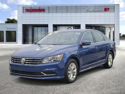 2017 Volkswagen Passat 1.8T S
