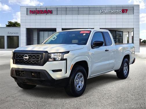 2024 Nissan Frontier S