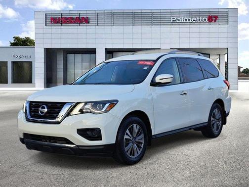 2020 Nissan Pathfinder S