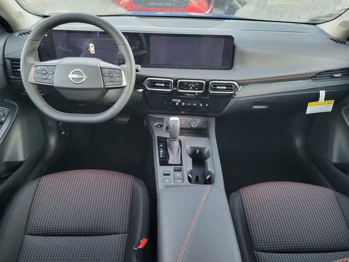 2t Blu Blk Roof 2026 Nissan Sentra SR