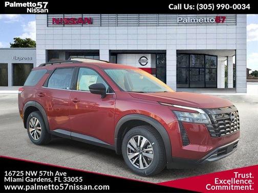 2026 Nissan Pathfinder SL