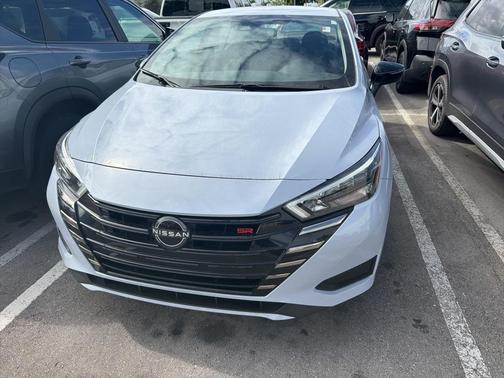 2024 Nissan Versa 1.6 SR