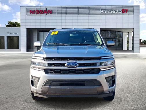 Iconic Silver Metallic 2022 Ford Expedition XLT