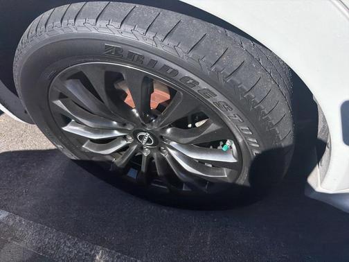 2022 Nissan Armada Platinum