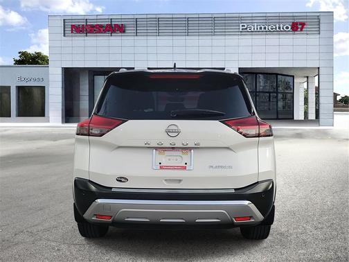 2022 Nissan Rogue Platinum