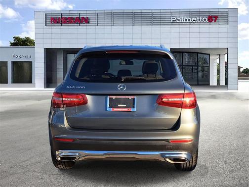 2018 Mercedes-Benz GLC 300 Base