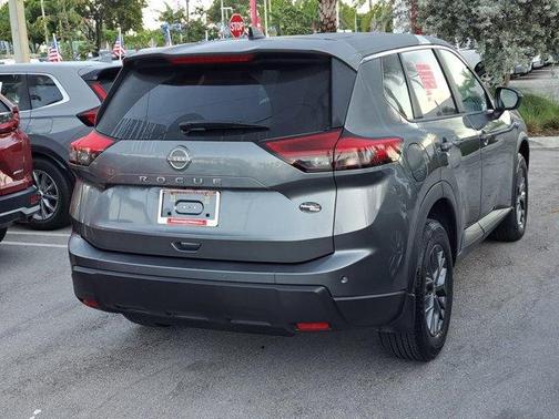 2025 Nissan Rogue S