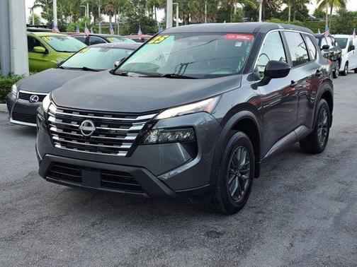 2025 Nissan Rogue S