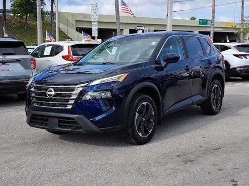 2024 Nissan Rogue SV